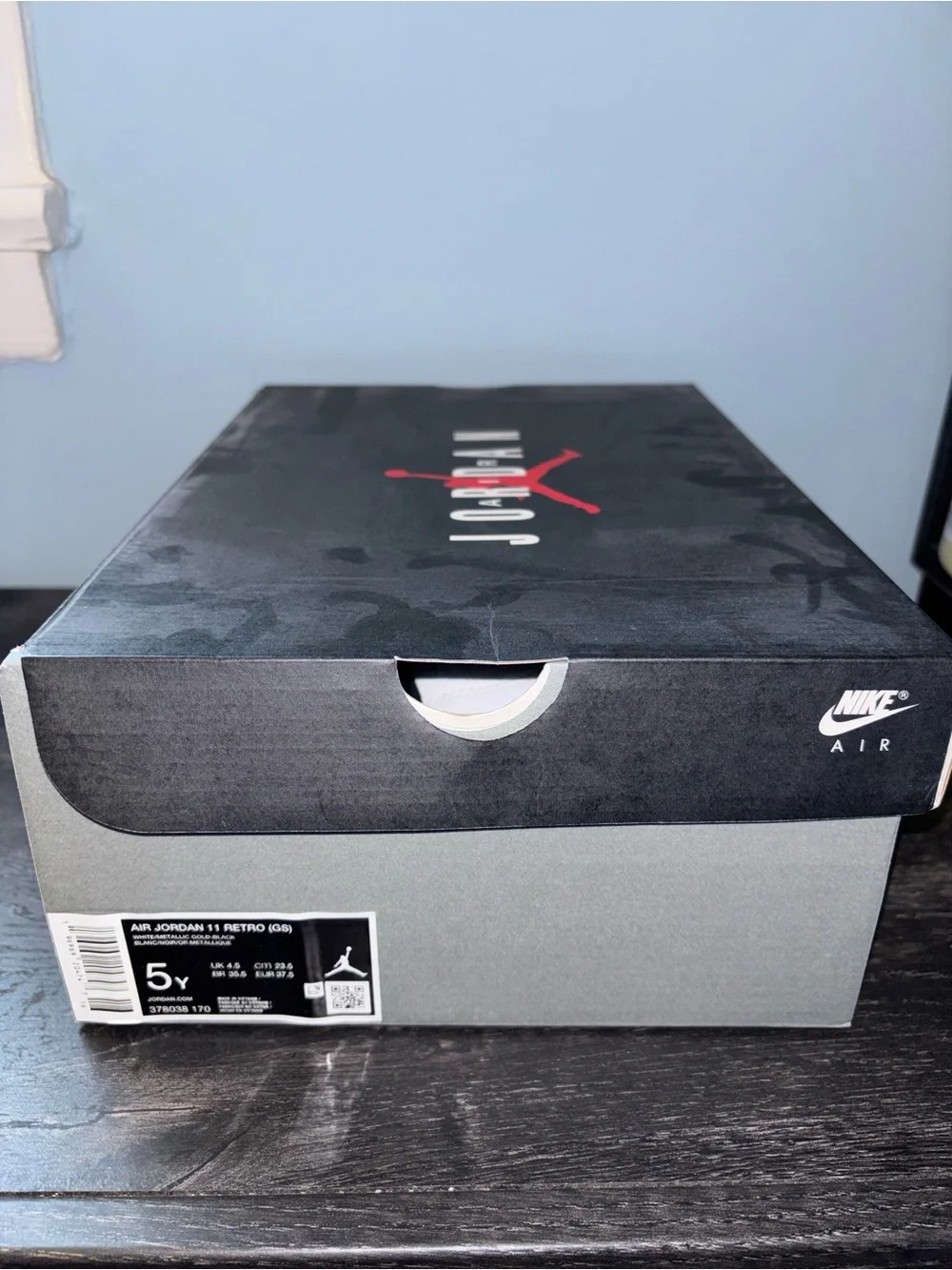 Air Jordan 11 retro  GS 5Y  Worn only twice , comes with original box